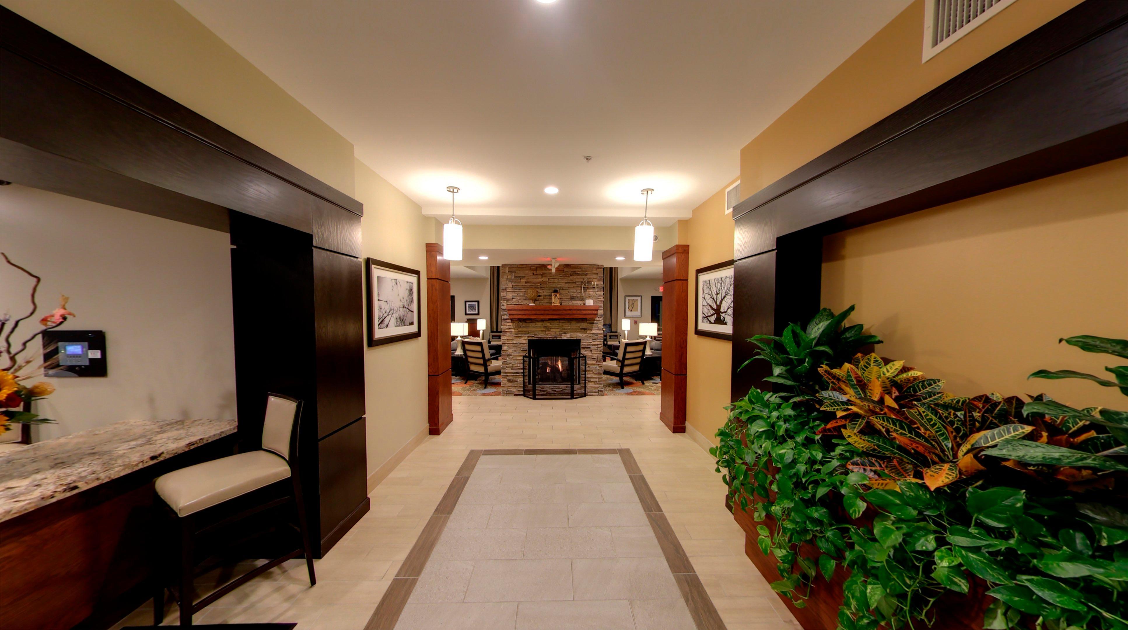 Staybridge Suites Ann Arbor - Research Parkway By Ihg Екстериор снимка